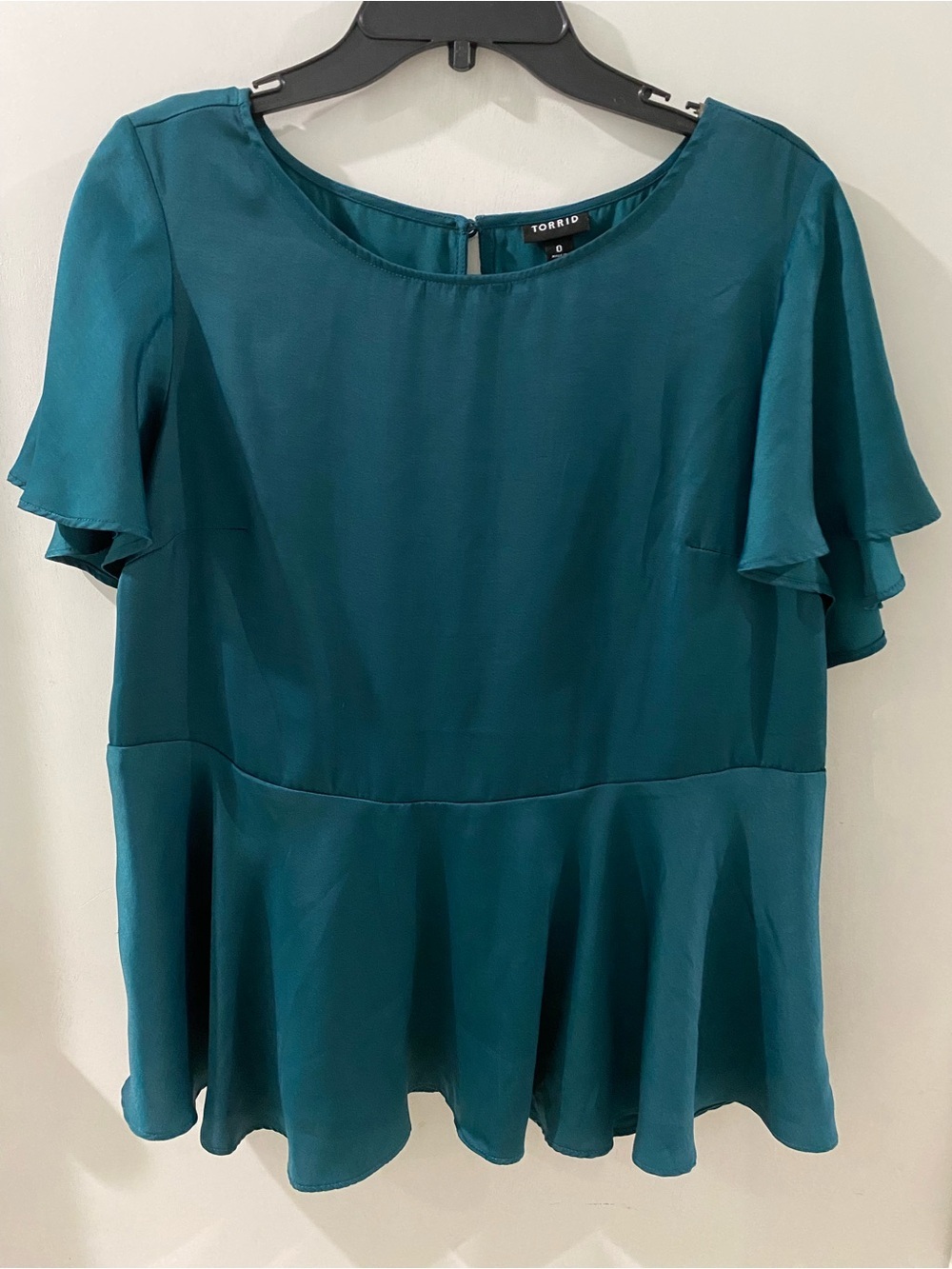 Torrid Teal Peplum Flutter Sleeve Top, size 0